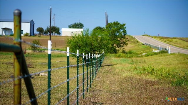 2525 Fm 2623, Seguin, TX 78155