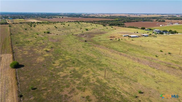 2525 Fm 2623, Seguin, TX 78155