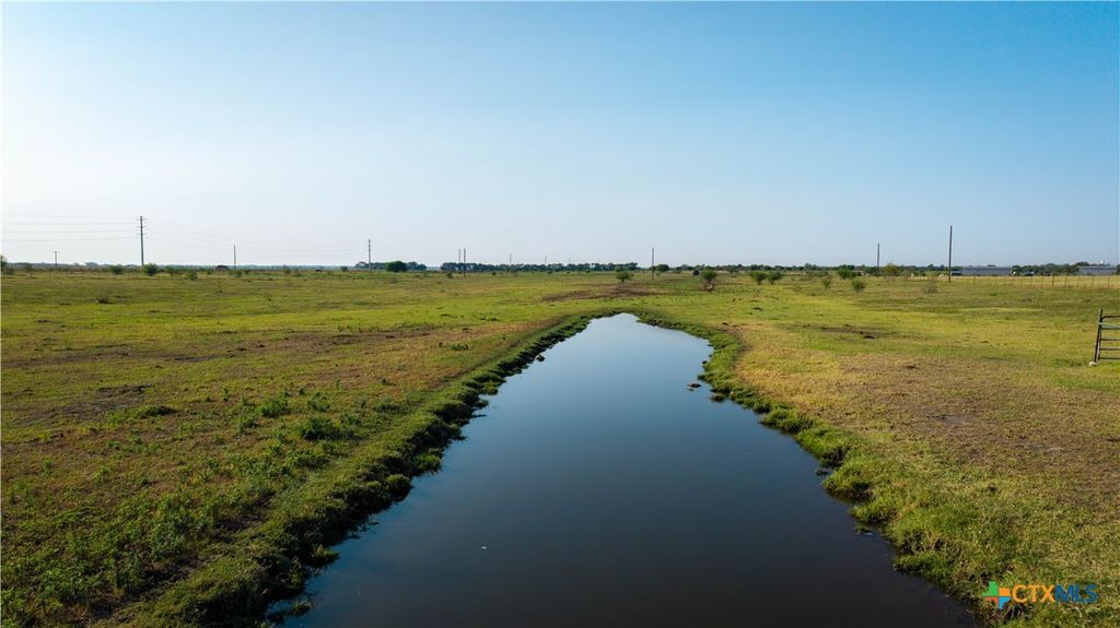 2525 Fm 2623, Seguin, TX 78155