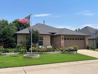9700 Applewood Trail, Denton, TX 76207
