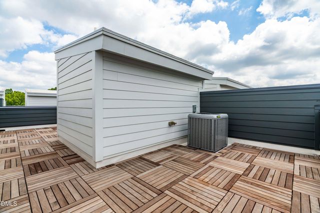 10 Seawell Avenue 102, Raleigh, NC 27601