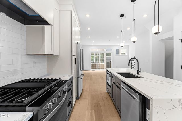 10 Seawell Avenue 102, Raleigh, NC 27601