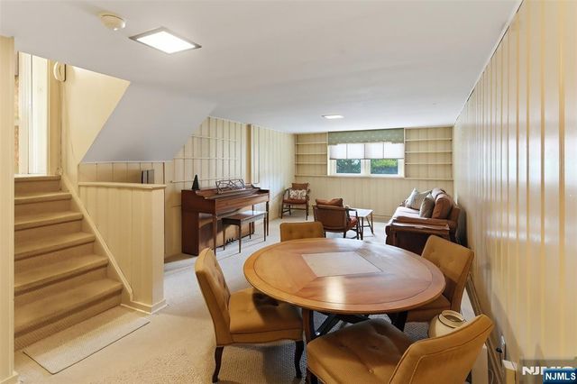 169 Hamilton Road, Teaneck, NJ 07666