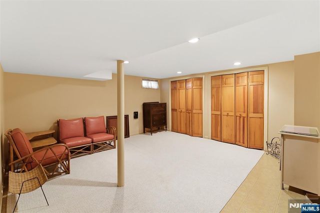 169 Hamilton Road, Teaneck, NJ 07666