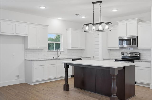 34855 Fm 1488, Hempstead, TX 77445