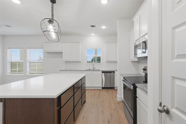 34855 Fm 1488, Hempstead, TX 77445
