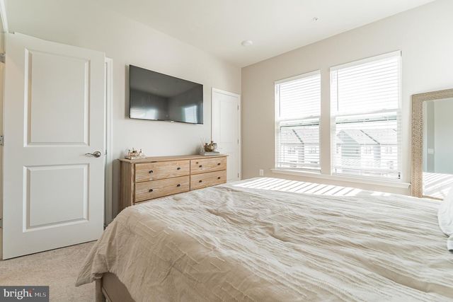 221 NARROWLEAF WAY, Laurel, MD 20724