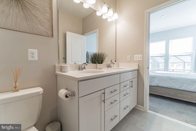 221 NARROWLEAF WAY, Laurel, MD 20724