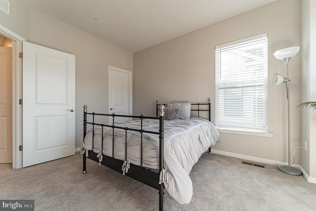 221 NARROWLEAF WAY, Laurel, MD 20724