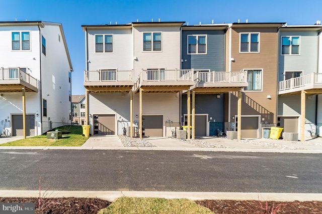 221 NARROWLEAF WAY, Laurel, MD 20724