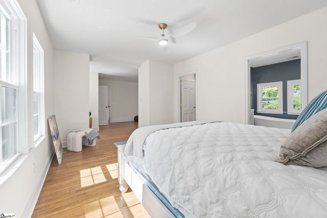 141 Shoreham Road, Spartanburg, SC 29307
