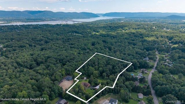 97 Leslie Road, Newburgh, NY 12550