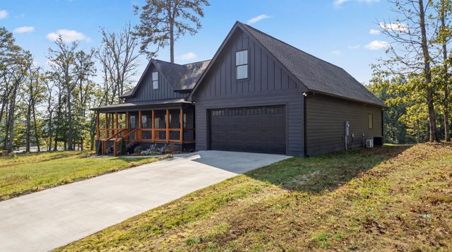 230 Clubhouse Drive, Jasper, TN 37347
