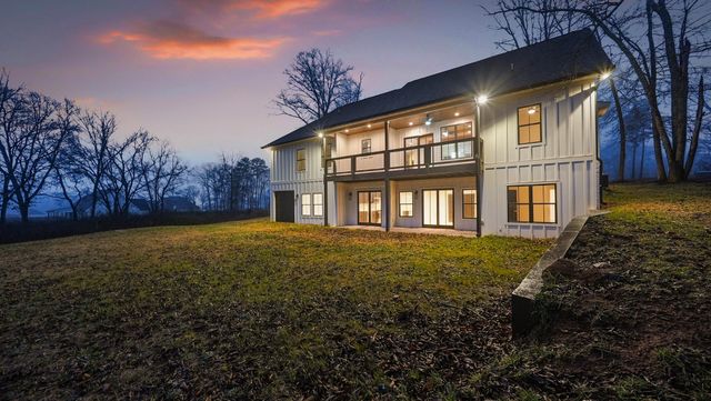 230 Clubhouse Drive, Jasper, TN 37347