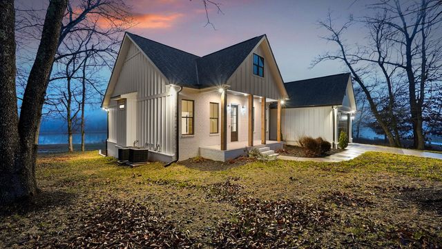 230 Clubhouse Drive, Jasper, TN 37347