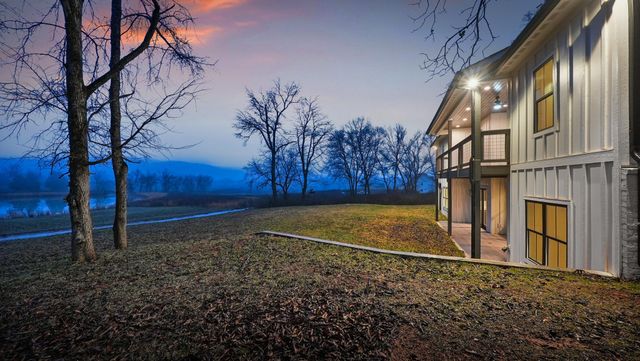 230 Clubhouse Drive, Jasper, TN 37347