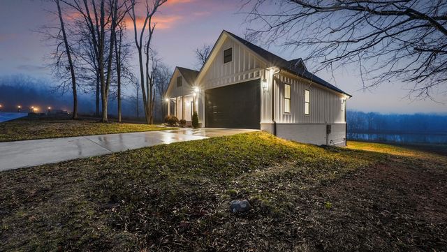 230 Clubhouse Drive, Jasper, TN 37347