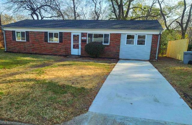 1912 Beall DR, Hampton, VA 23663