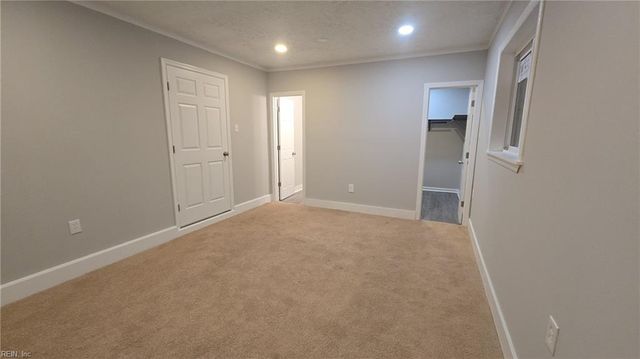 1912 Beall DR, Hampton, VA 23663