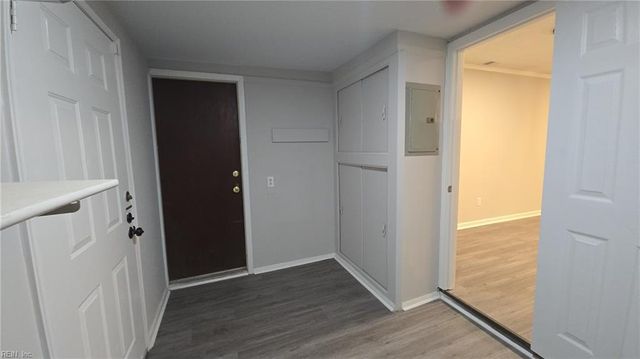 1912 Beall DR, Hampton, VA 23663