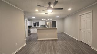 1912 Beall DR, Hampton, VA 23663