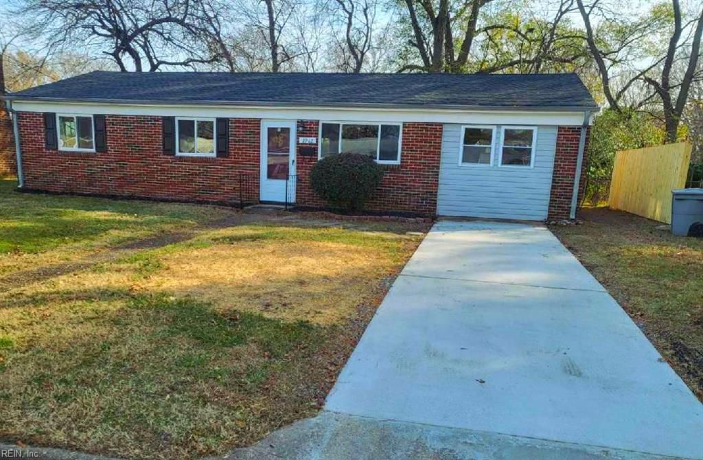 1912 Beall DR, Hampton, VA 23663