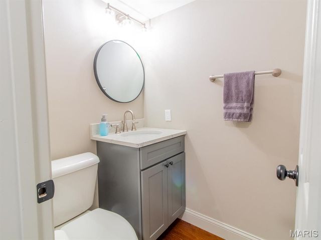 9019 W Swan Circle, Brentwood, MO 63144