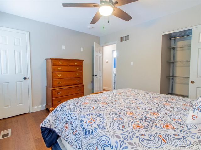 9019 W Swan Circle, Brentwood, MO 63144