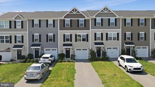 76 CHINCOTEAGUE LN, Martinsburg, WV 25403