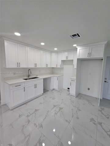 1901 W 11th Street, Lehigh Acres, FL 33972