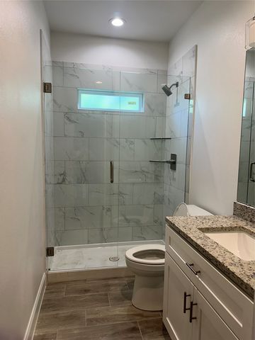 1318 Diceman Avenue, Dallas, TX 75203