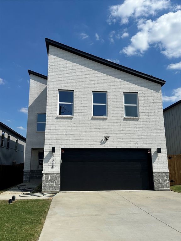 1318 Diceman Avenue, Dallas, TX 75203