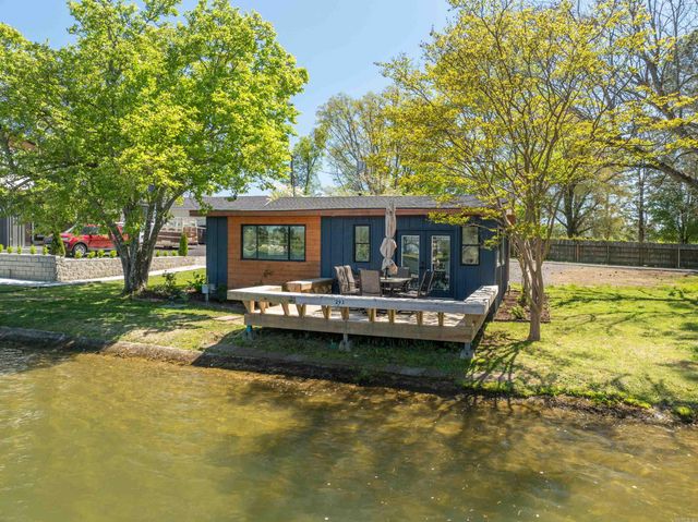 293 Long Beach Point, Hot Springs, AR 71913
