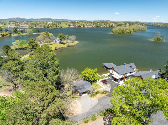 293 Long Beach Point, Hot Springs, AR 71913