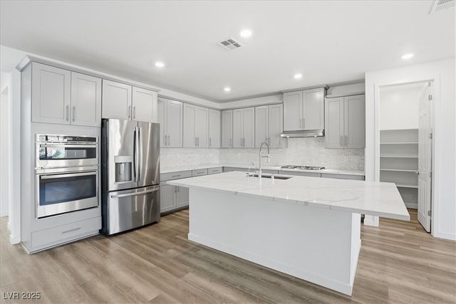 12404 Aster Hills Avenue, Las Vegas, NV 89138