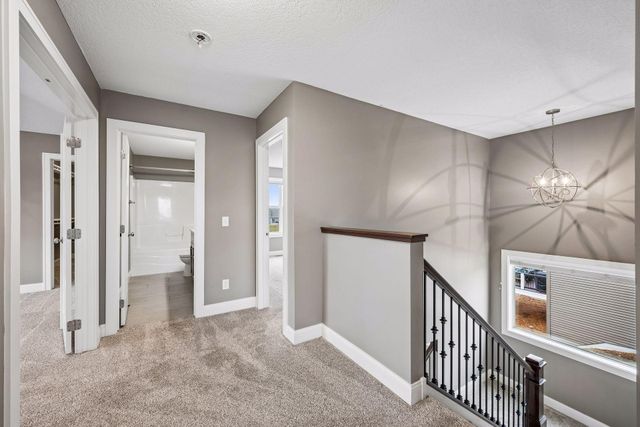 7050 69th Circle NE, Albertville, MN 55301