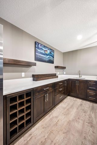 7050 69th Circle NE, Albertville, MN 55301