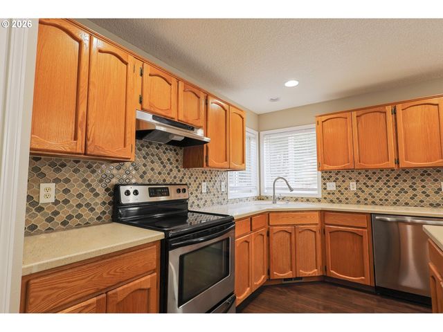 16704 Ne 12TH St, Vancouver, WA 98684