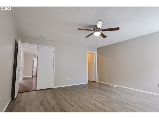 16704 Ne 12TH St, Vancouver, WA 98684