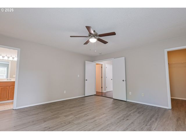 16704 Ne 12TH St, Vancouver, WA 98684
