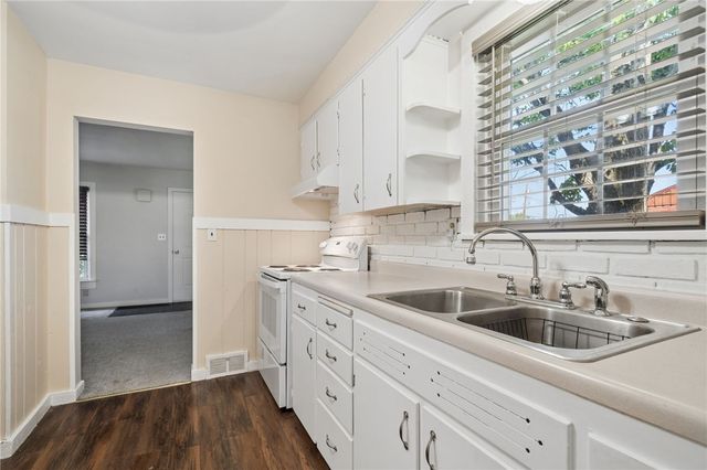 1742 Theatre Street, Unity Twp, PA 15650