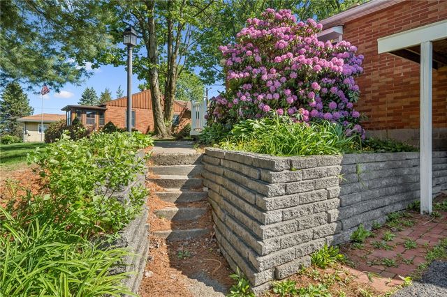 1742 Theatre Street, Unity Twp, PA 15650