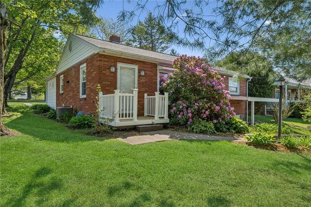 1742 Theatre Street, Unity Twp, PA 15650