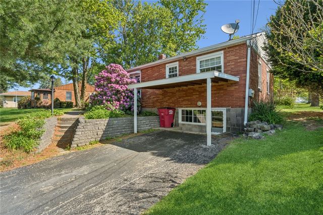 1742 Theatre Street, Unity Twp, PA 15650