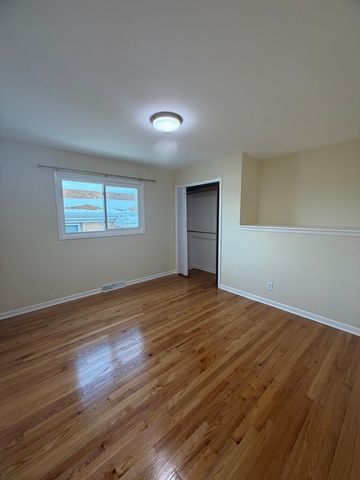 3837 Emerson Drive, Schiller Park, IL 60176