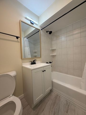 3837 Emerson Drive, Schiller Park, IL 60176