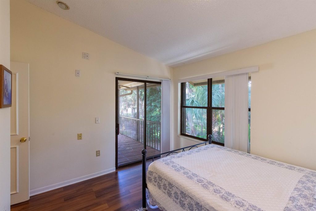 Image 17 of property listing at 13165 Chadwick Court 32, Wellington, FL 33414