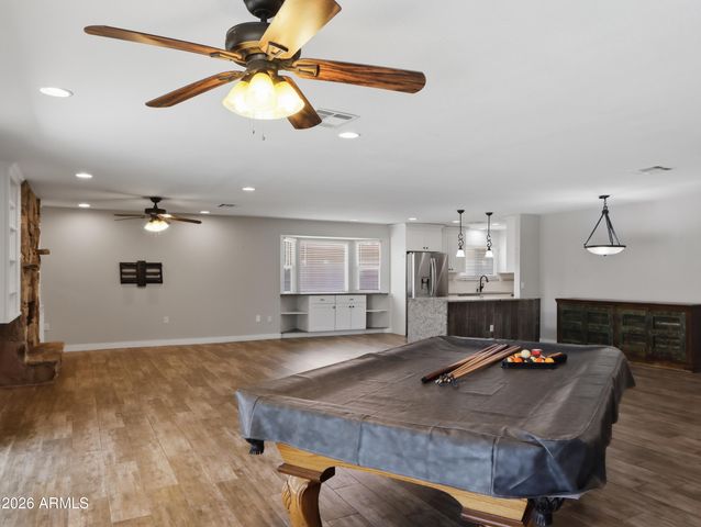 9627 W LINDGREN Avenue, Sun City, AZ 85373