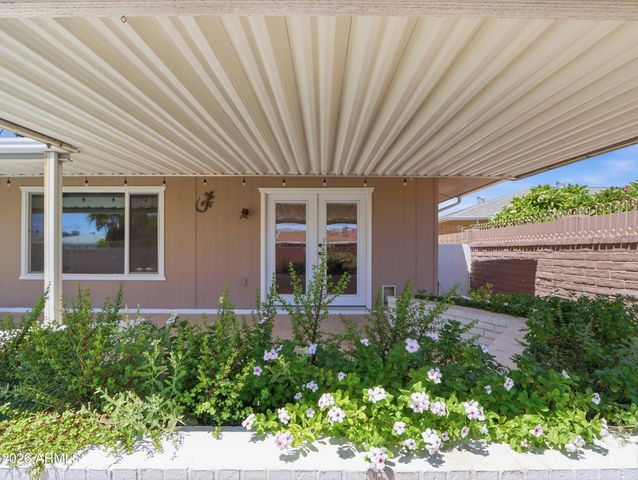 9627 W LINDGREN Avenue, Sun City, AZ 85373