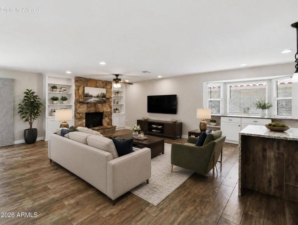 9627 W LINDGREN Avenue, Sun City, AZ 85373 — photo 4